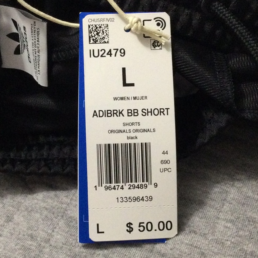 Adidas Women’s Original Mesh Shorts - Picture 7 of 7